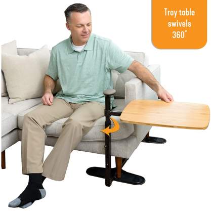 swiveling tray table