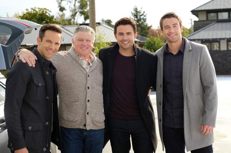 Christmas House cast